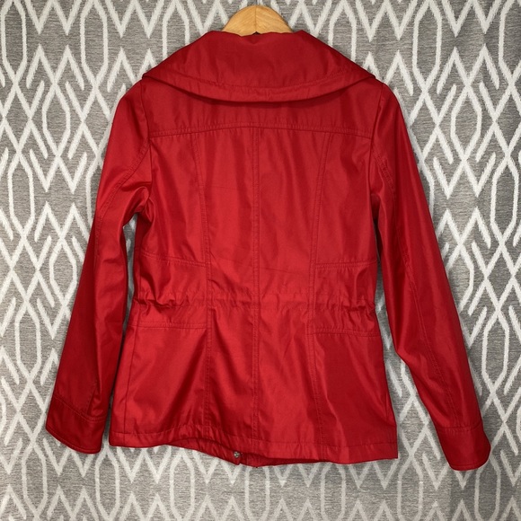 Guess Lightweight Jacket in Red w/ Black & Silver Accents Size: Small - Picture 2 of 6